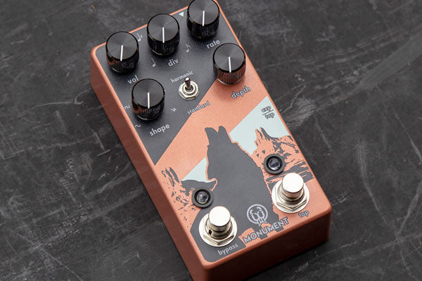 The Monument Harmonic Tremolo V2 gets an Editors Choice from Guitar.com!