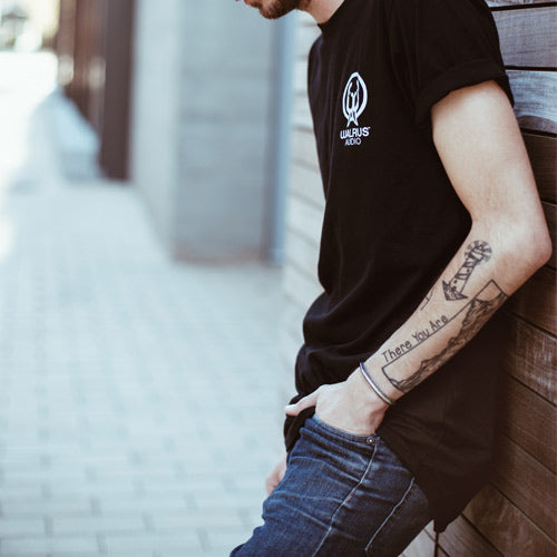 Walrus Scoop Tee