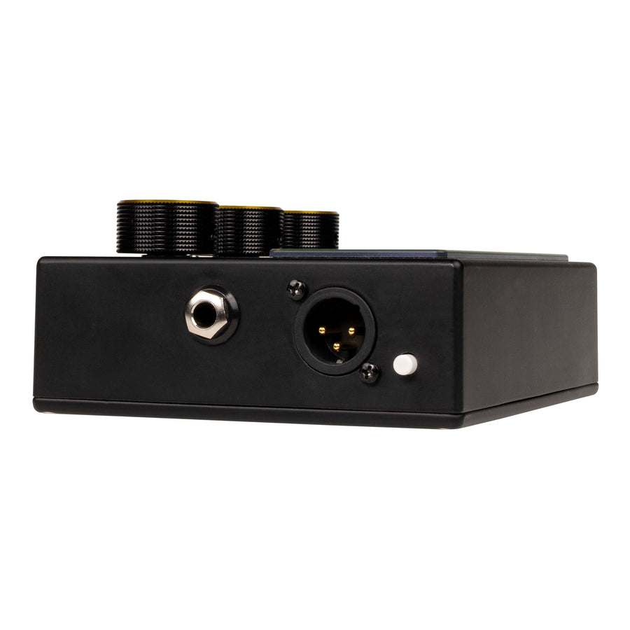 analog preamp pedal Walrus Audio Mantle Bass Pre-Amp & DI